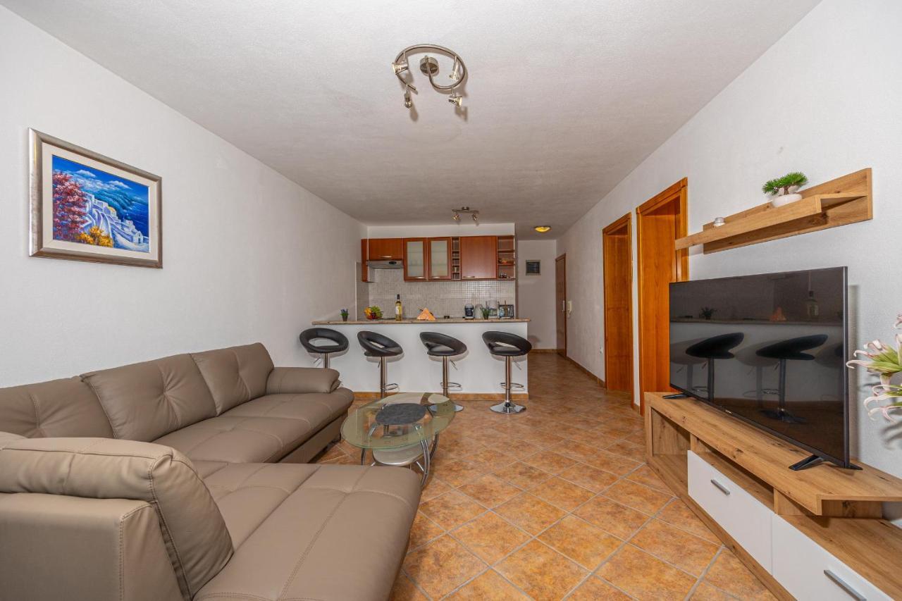 Apartments Lacic 2 Цриквениця Екстер'єр фото